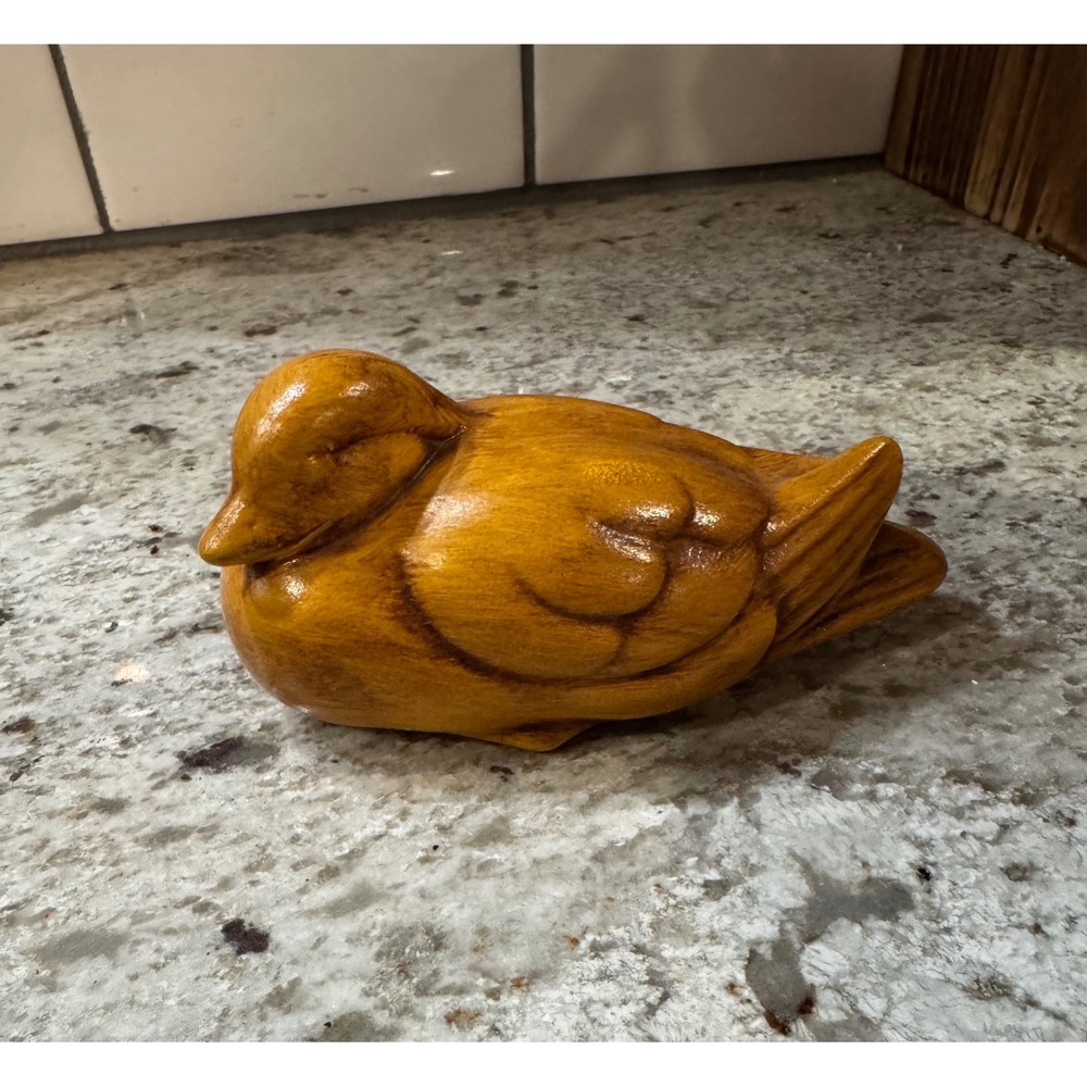 Ceramic Duck Figurine Faux Wood Grain Finish Resting Waterfowl Rustic Decor 5in